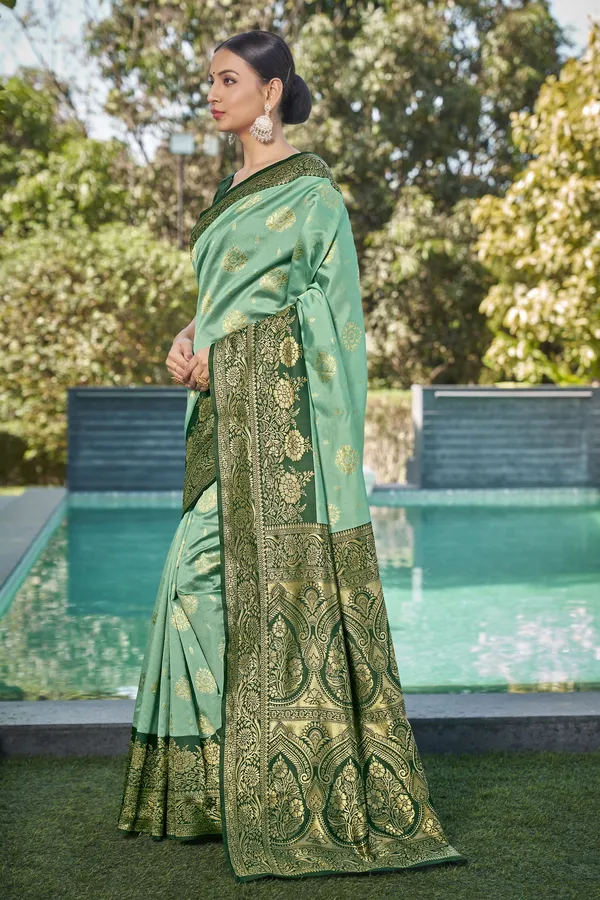 Light_Green_Georgette_Jacquard_Zari_Woven_Saree_For_Women_|_With_Blouse_Piece