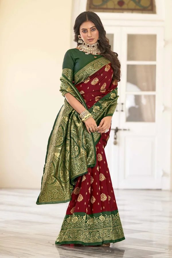 Maroon_Georgette_Kanjivaram_Jacquard_Woven_Zari_Saree_For_Women_|_With_Blouse_Piece