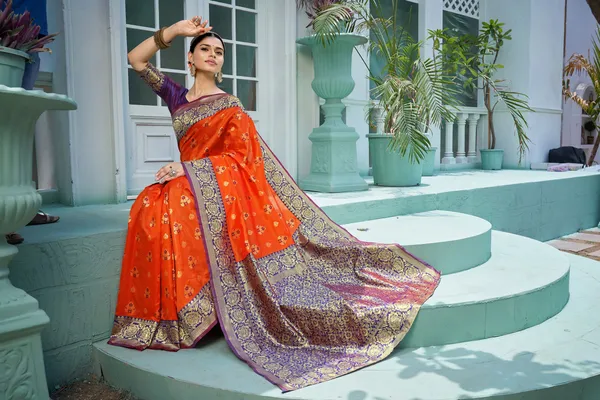 Sariya_Orange_Banarasi_Jacquard_Woven_Contrast_Pallu_Saree_For_Women_|_With_Blouse_Piece
