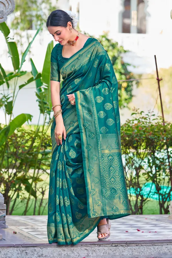 Light_Blue_Banarasi_Silk_Blend_Jacquard_Woven_Saree_For_Women_|_With_Blouse_Piece