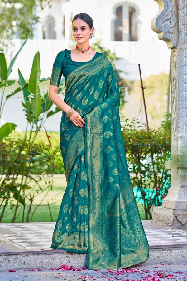 Light_Blue_Banarasi_Silk_Blend_Jacquard_Woven_Saree_For_Women_|_With_Blouse_Piece