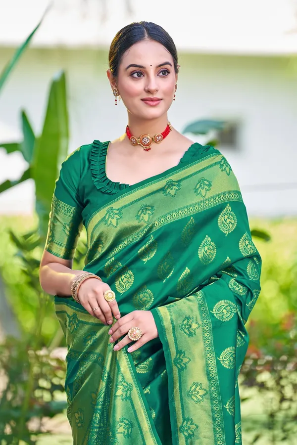 Light_Green_Georgette_Woven_Banarasi_Jacquard_Saree_For_Women_|_With_Blouse_Piece