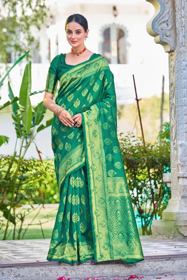 Light_Green_Georgette_Woven_Banarasi_Jacquard_Saree_For_Women_|_With_Blouse_Piece