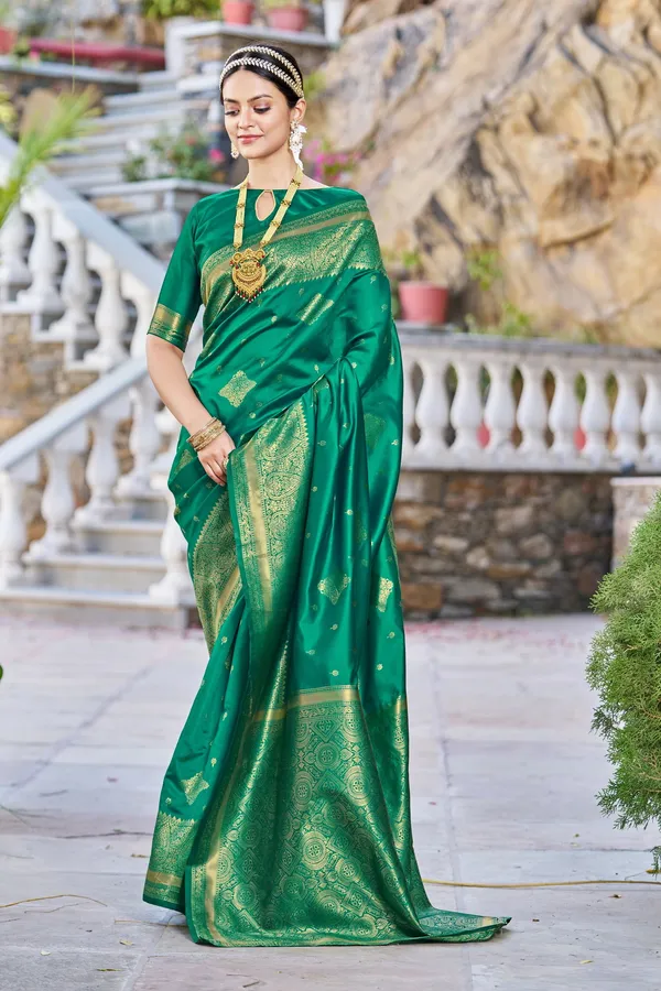 Light_Green_Silk_Blend_Jacquard_Banarasi_Woven_Saree_For_Women_|_With_Blouse_Piece