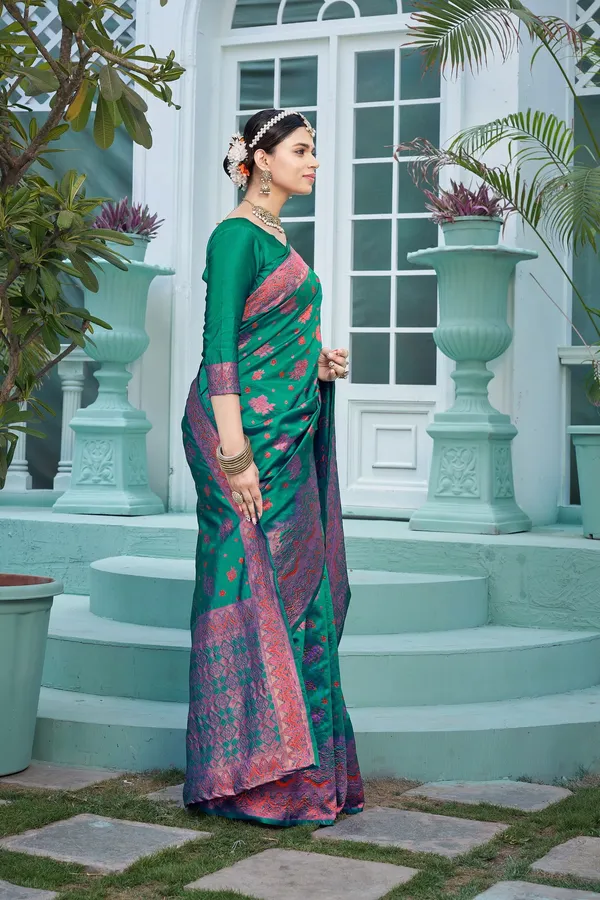 Light_Green_Banarasi_Silk_Jacquard_Red_Thread_Motif_Woven_Saree_For_Women_|_With_Blouse_Piece