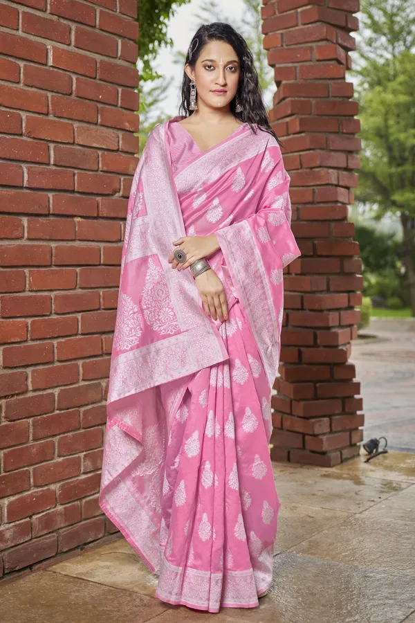 Pink_Banarasi_Jacquard_Silk_Blend_Floral_Woven_Saree_For_Women_|_With_Blouse_Piece
