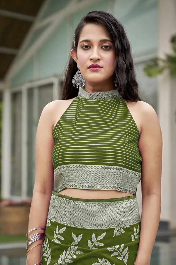 Green_Georgette_Woven_Banarasi_Leaf_Motif_Jacquard_Saree_For_Women_|_With_Blouse_Piece