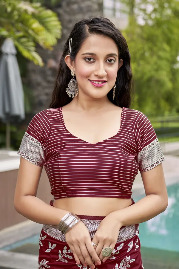 Maroon_Georgette_Woven_Banarasi_Jacquard_Saree_For_Women_|_With_Blouse_Piece