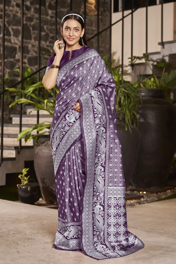 Purple_Banarasi_Silk_Blend_Jacquard_Floral_Woven_Saree_For_Women_|_With_Blouse_Piece