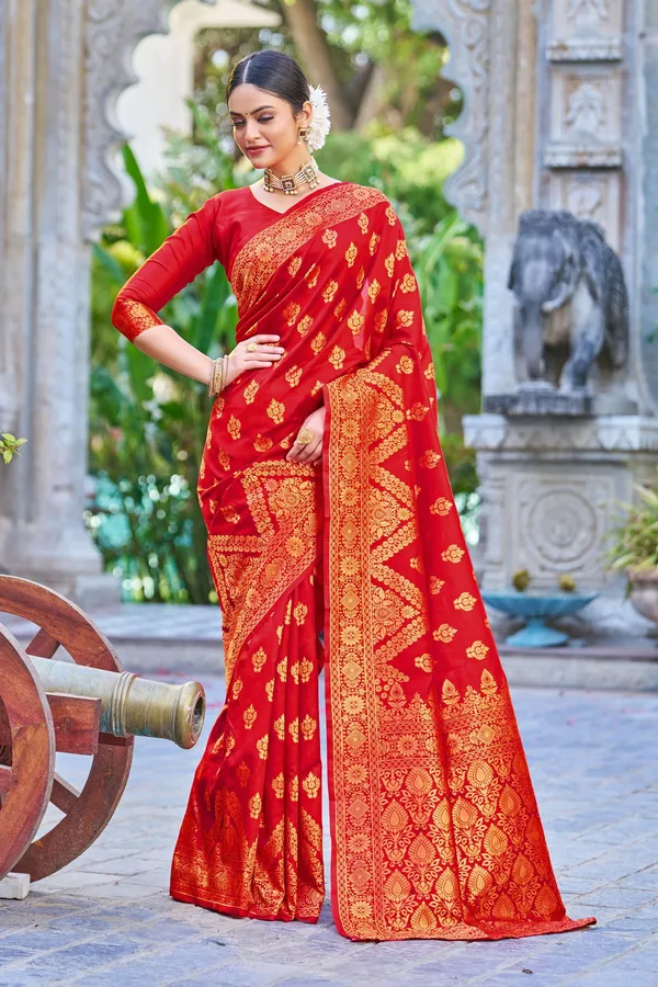 Red_Banarasi_Jacquard_Silk_Blend_Woven_Saree_For_Women_|_With_Blouse_Piece