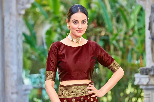 Maroon_Georgette_Woven_Banarasi_Jacquard_Saree_For_Women_|_With_Blouse_Piece