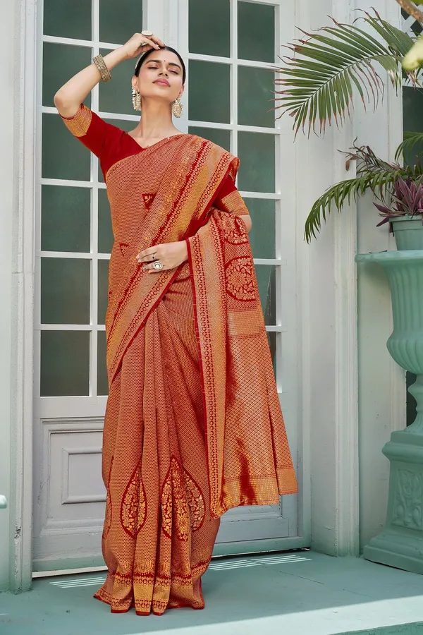 Red_Georgette_Banarasi_Jacquard_Floral_Woven_Saree_For_Women_|_With_Blouse_Piece