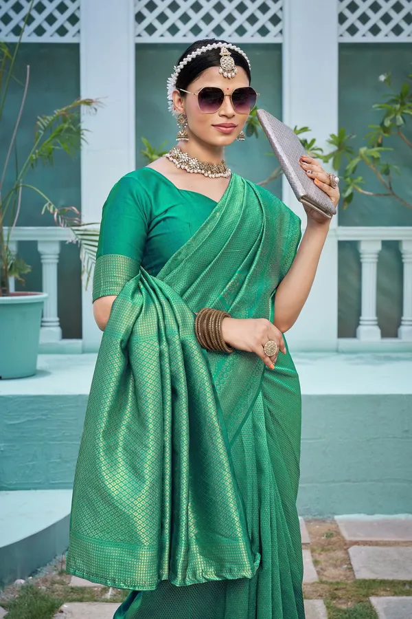 Light_Green_Georgette_Woven_Banarasi_Jacquard_Saree_For_Women_|_With_Blouse_Piece