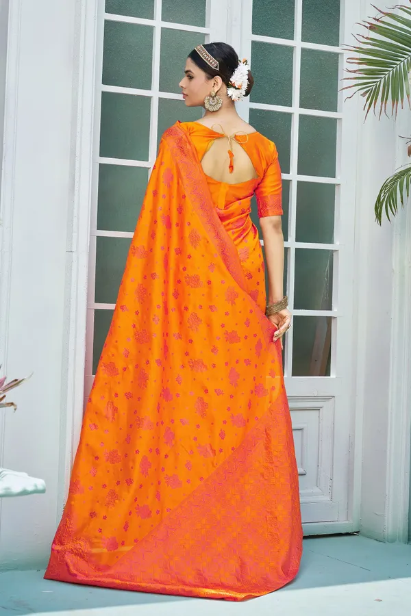 Sariya_Mustard_Banarasi_Jacquard_Woven_Motif_Silk_Blend_Saree_For_Women_|_With_Blouse_Piece