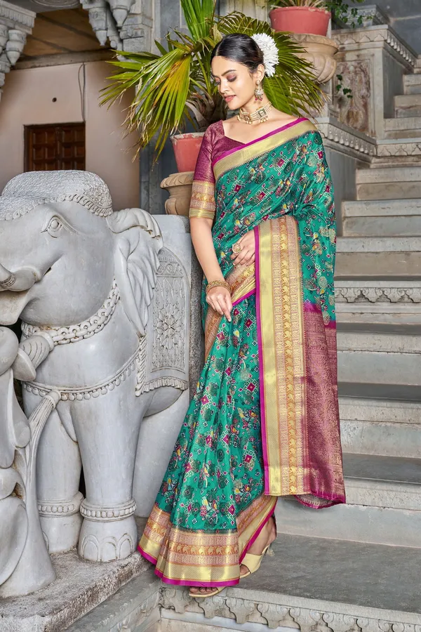 Green_Banarasi_Pure_Silk_Digital_Print_Jacquard_Woven_Saree_For_Women_|_With_Blouse_Piece