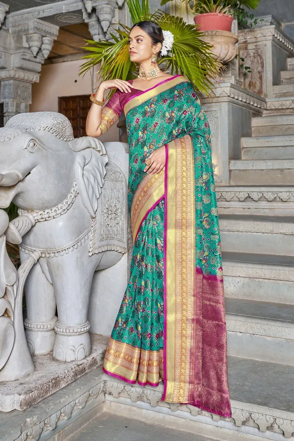 Green_Banarasi_Pure_Silk_Digital_Print_Jacquard_Woven_Saree_For_Women_|_With_Blouse_Piece