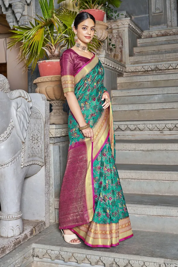 Green_Banarasi_Pure_Silk_Digital_Print_Jacquard_Woven_Saree_For_Women_|_With_Blouse_Piece