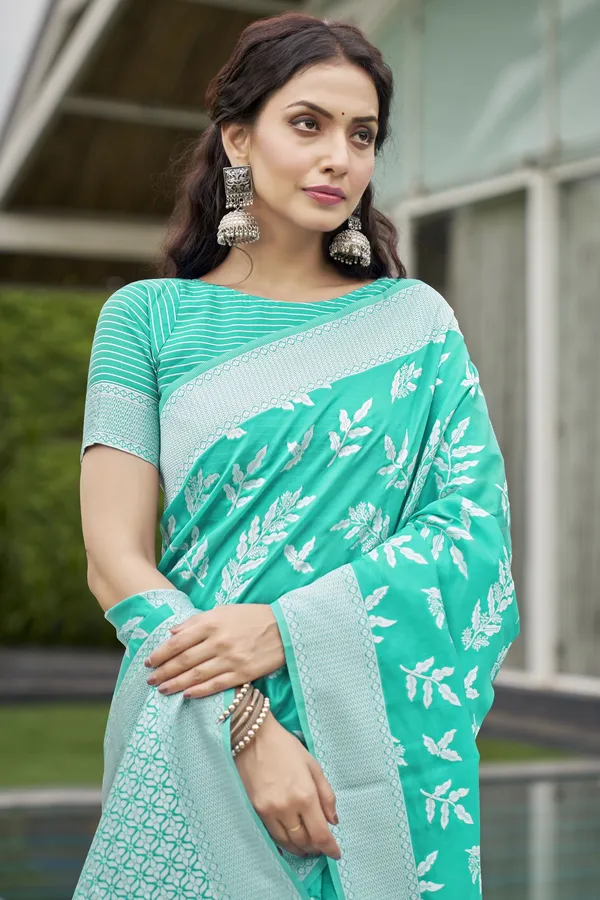 Light_Green_Banarasi_Silk_Jacquard_Leaf_Motif_Woven_Saree_For_Women_|_With_Blouse_Piece