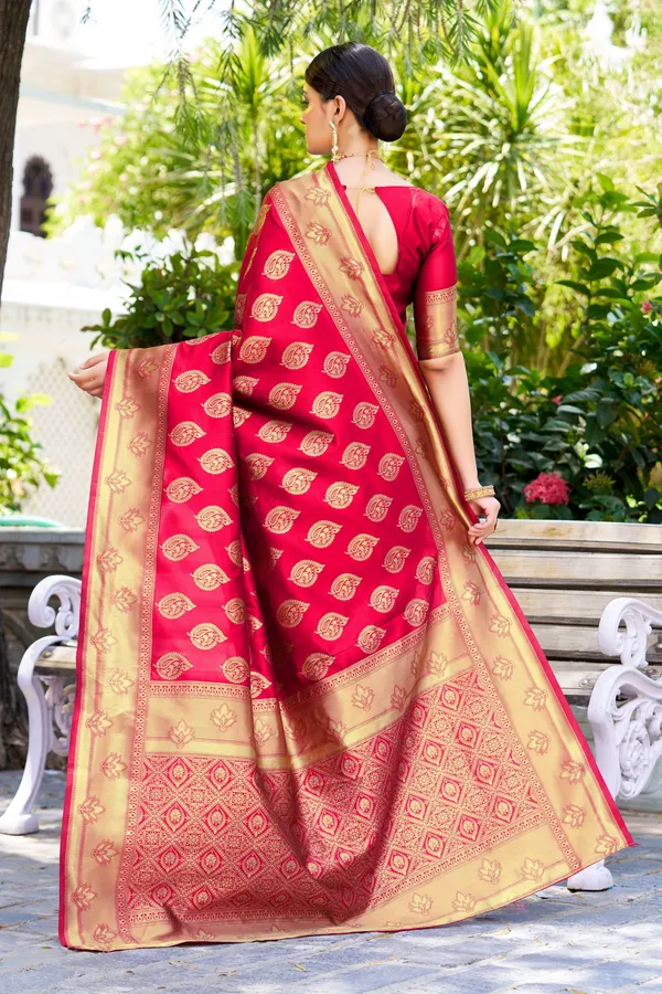 Sariya_Pink_Banarasi_Jacquard_Woven_Silk_Blend_Saree_For_Women_|_With_Blouse_Piece