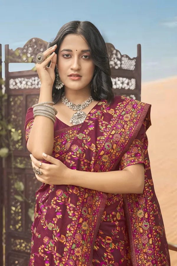 Maroon_Silk_Blend_Kalamkari_Jacquard_Meenakari_Woven_Saree_For_Women_|_With_Blouse_Piece