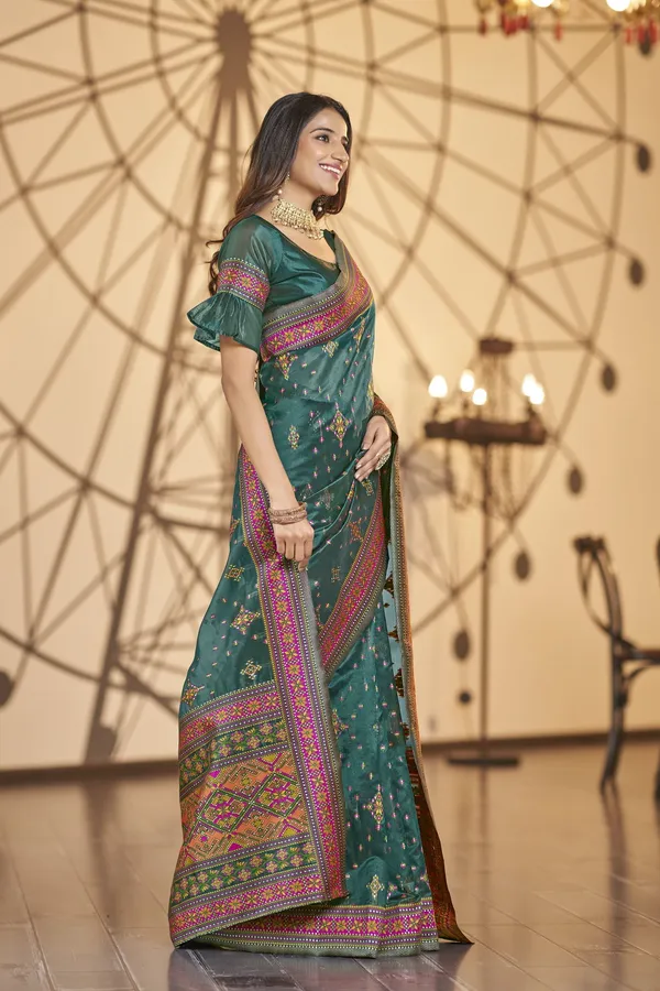Light_Green_Organza_Kanjivaram_Jacquard_Meenakari_Saree_For_Women_|_With_Blouse_Piece