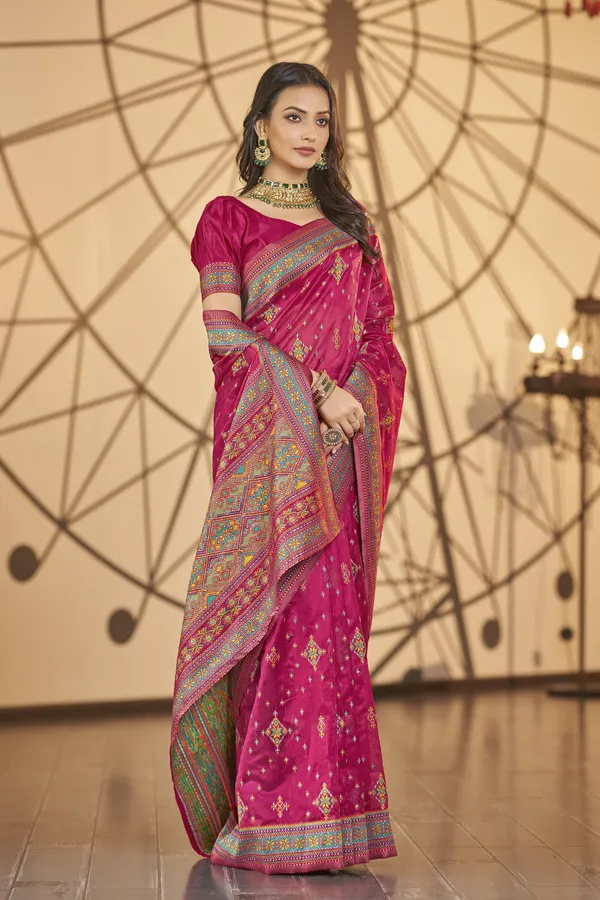 Pink_Organza_Woven_Kanjivaram_Jacquard_Saree_For_Women_|_With_Blouse_Piece