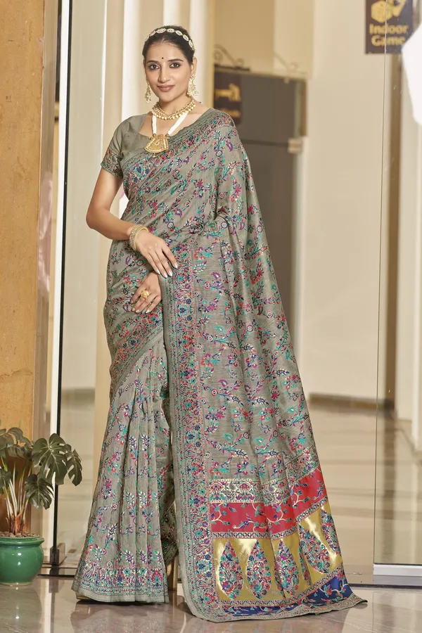 Grey_Banarasi_Jacquard_Silk_Blend_Kalamkari_Woven_Saree_For_Women_|_With_Blouse_Piece