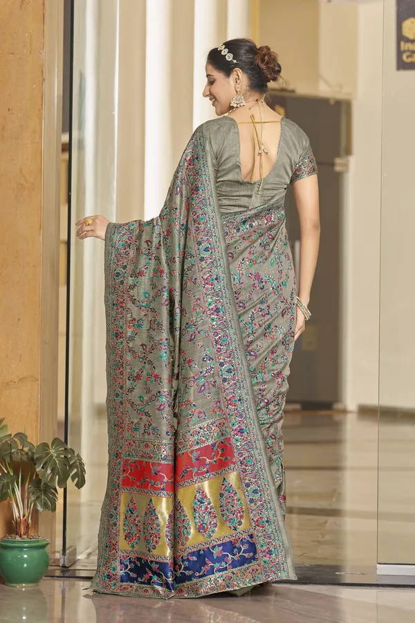 Grey_Banarasi_Jacquard_Silk_Blend_Kalamkari_Woven_Saree_For_Women_|_With_Blouse_Piece