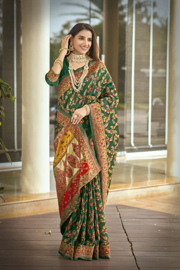 Green_Georgette_Kalamkari_Jacquard_Silk_Blend_Woven_Saree_For_Women_|_With_Blouse_Piece