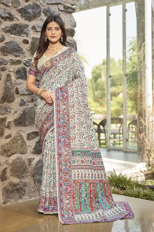 White_Silk_Blend_Jacquard_Banarasi_Meenakari_Woven_Saree_For_Women_|_With_Blouse_Piece