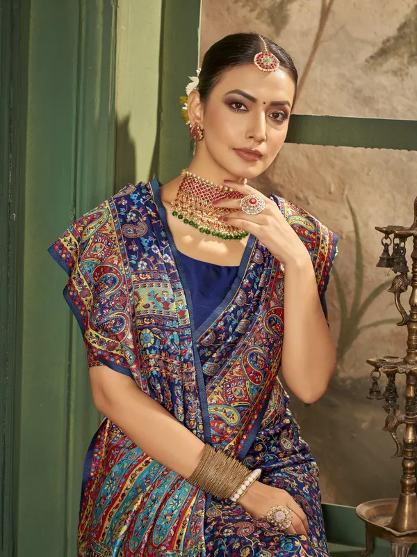 Dark_Blue_Banarasi_Silk_Jacquard_Meenakari_Jaal_Woven_Saree_For_Women_|_With_Blouse_Piece