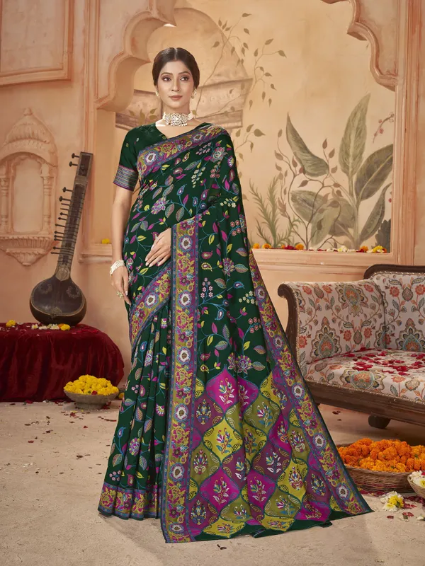 Green_Banarasi_Silk_Blend_Jacquard_Meenakari_Woven_Saree_For_Women_|_With_Blouse_Piece