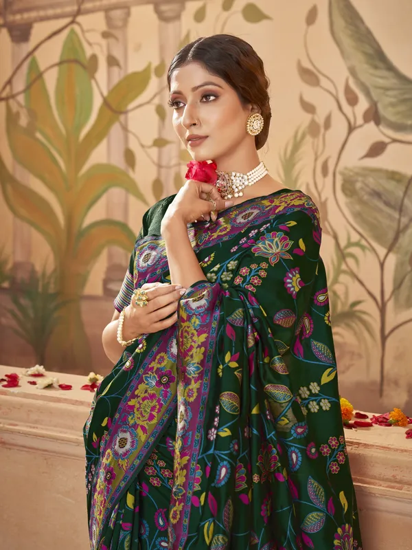Green_Banarasi_Silk_Blend_Jacquard_Meenakari_Woven_Saree_For_Women_|_With_Blouse_Piece