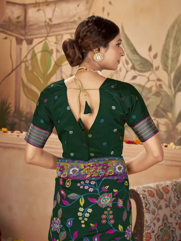 Green_Banarasi_Silk_Blend_Jacquard_Meenakari_Woven_Saree_For_Women_|_With_Blouse_Piece