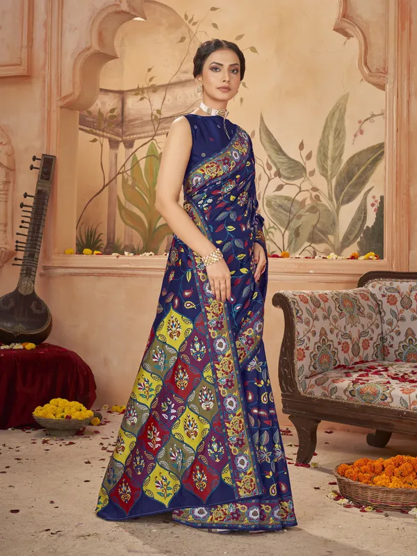 Dark_Blue_Banarasi_Silk_Jacquard_Meenakari_Jaal_Woven_Saree_For_Women_|_With_Blouse_Piece