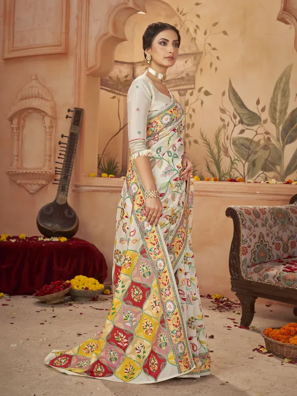 White_Georgette_Woven_Banarasi_Jacquard_Saree_For_Women_|_With_Blouse_Piece
