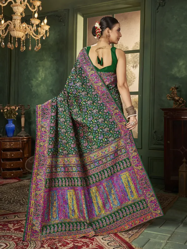 Green_Banarasi_Silk_Blend_Jacquard_Meenakari_Woven_Saree_For_Women_|_With_Blouse_Piece