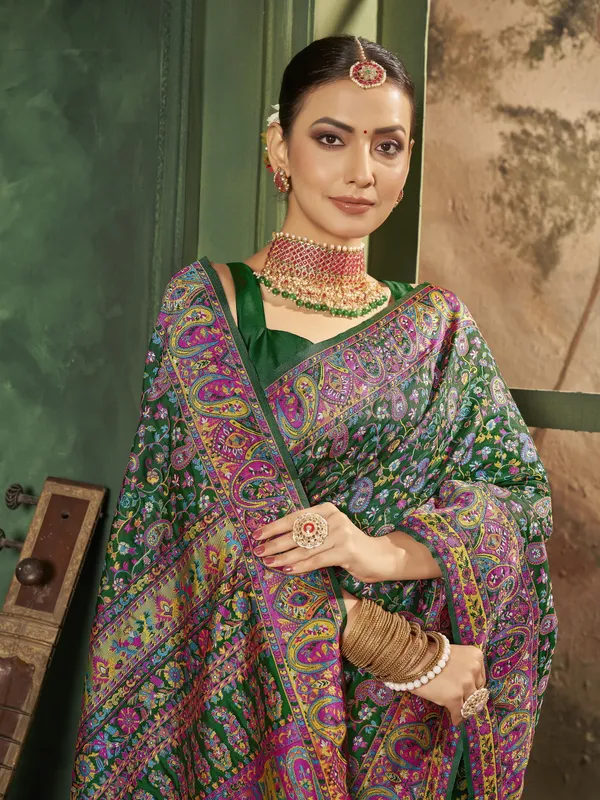 Green_Banarasi_Silk_Blend_Jacquard_Meenakari_Woven_Saree_For_Women_|_With_Blouse_Piece