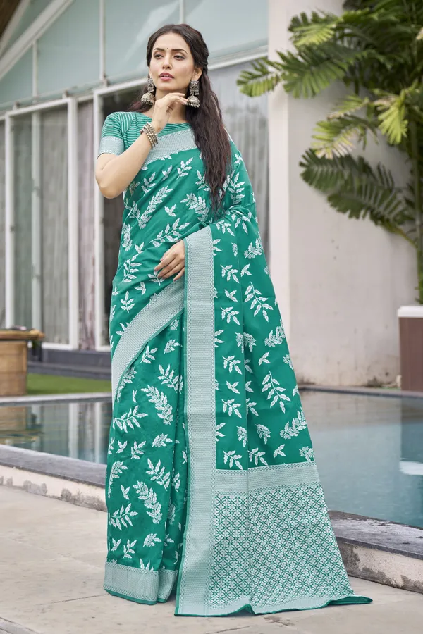 Light_Green_Georgette_Banarasi_Jacquard_Woven_Saree_For_Women_|_With_Blouse_Piece