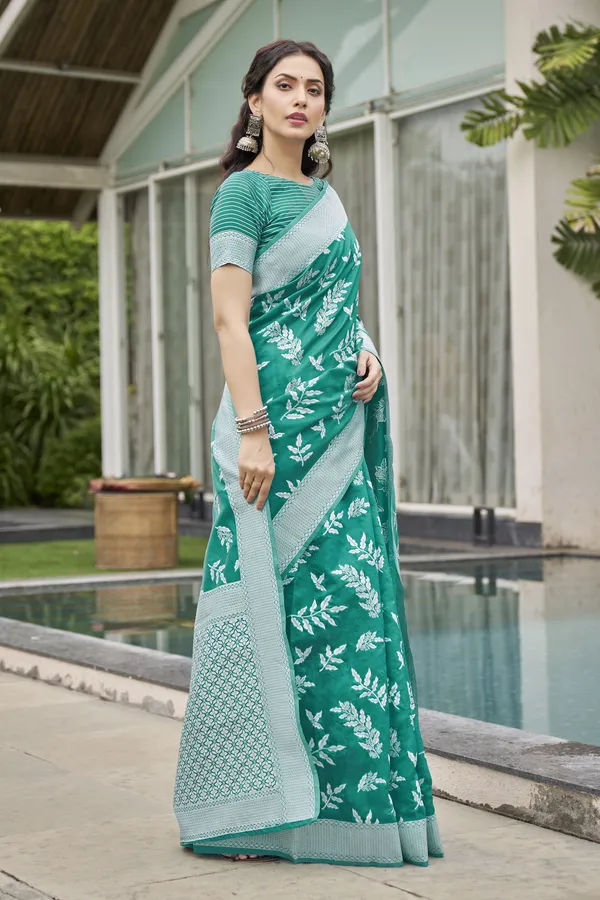 Light_Green_Georgette_Banarasi_Jacquard_Woven_Saree_For_Women_|_With_Blouse_Piece