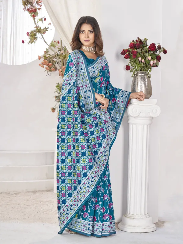 Firozi_Silk_Blend_Jacquard_Floral_Woven_Saree_For_Women_|_With_Blouse_Piece