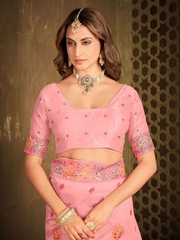 Pink_Banarasi_Silk_Jacquard_Woven_Saree_For_Women_|_With_Blouse_Piece