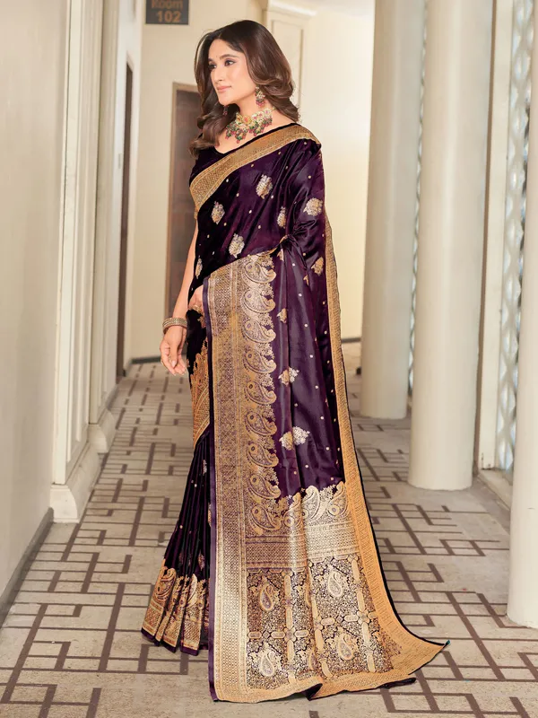 Purple_Gold_Satin_Woven_Banarasi_Jacquard_Zari_Saree_For_Women_|_With_Blouse_Piece