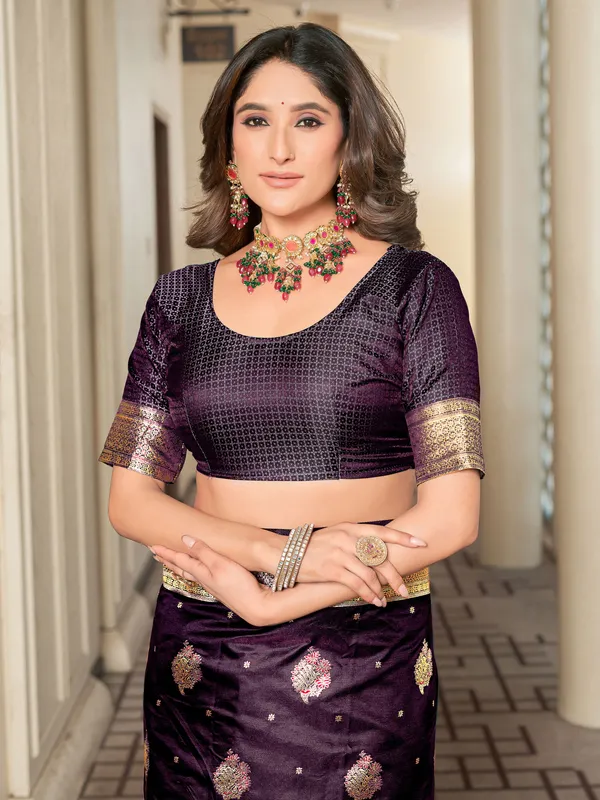 Purple_Gold_Satin_Woven_Banarasi_Jacquard_Zari_Saree_For_Women_|_With_Blouse_Piece