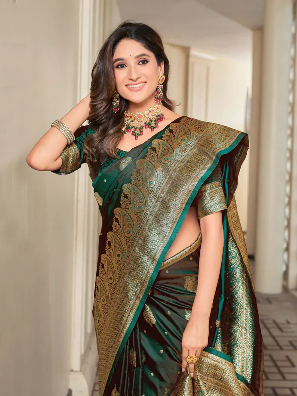 Green_Banarasi_Satin_Jacquard_Zari_Woven_Saree_For_Women_|_With_Blouse_Piece