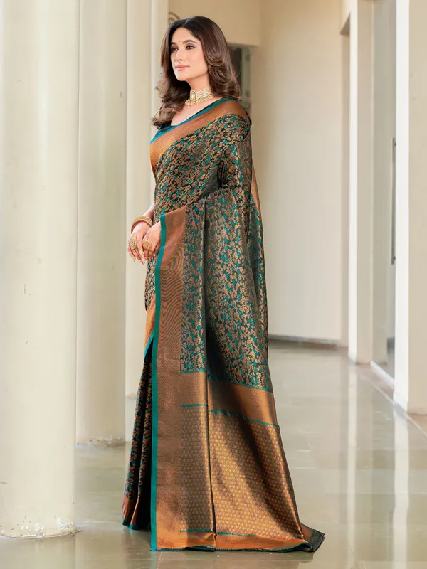 Green_Gold_Satin_Woven_Banarasi_Jacquard_Saree_For_Women_|_With_Blouse_Piece