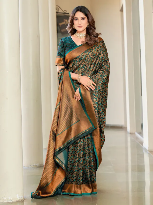 Green_Gold_Satin_Woven_Banarasi_Jacquard_Saree_For_Women_|_With_Blouse_Piece