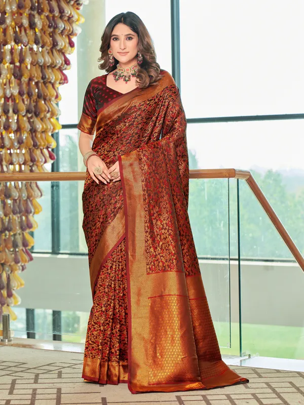 Maroon_Satin_Banarasi_Jacquard_Woven_Saree_For_Women_|_With_Blouse_Piece