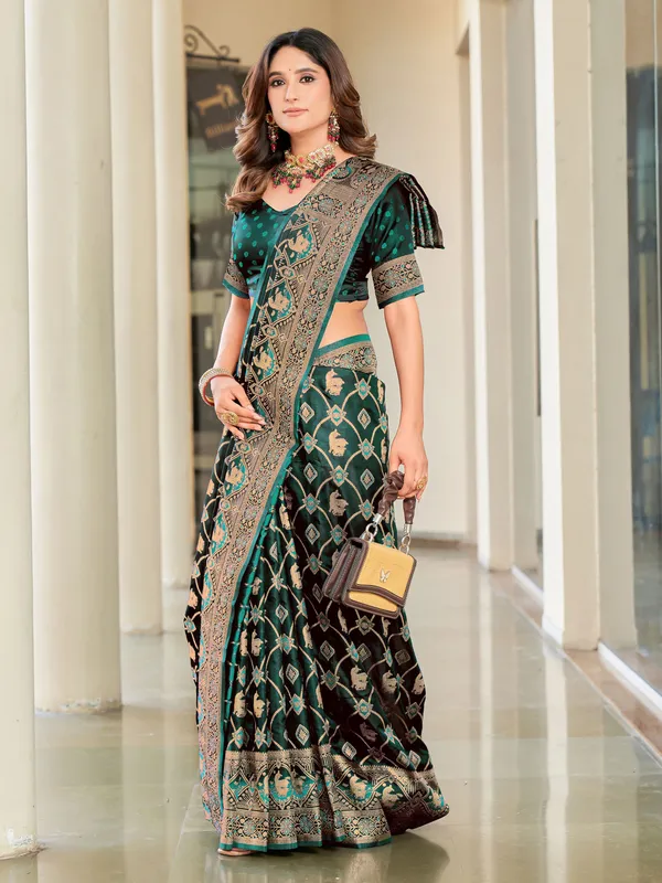 Green_Satin_Woven_Banarasi_Jacquard_Zari_Saree_For_Women_|_With_Blouse_Piece