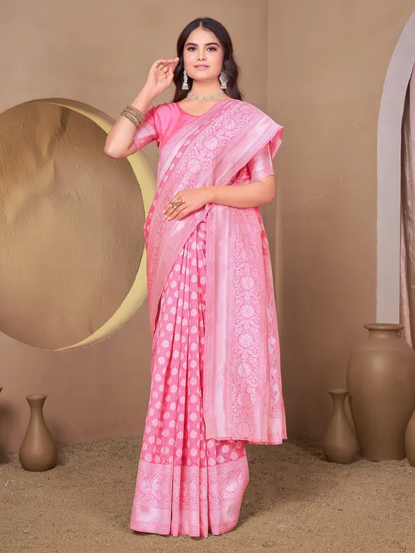 Pink_Banarasi_Silk_Blend_Jacquard_Woven_Saree_For_Women_|_With_Blouse_Piece